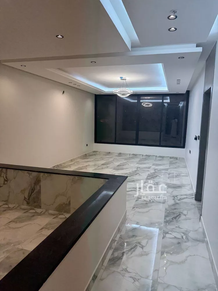 شقة للبيع في شارع دبسان, حي هجر, مدينة الدمام, المنطقة الشرقية صورة 4