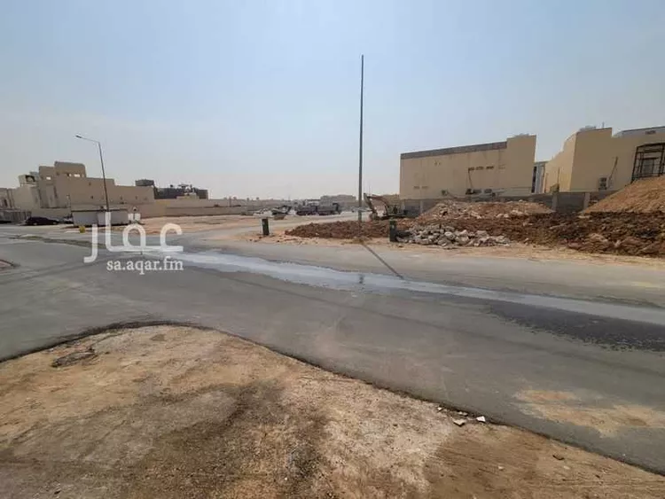 أرض للبيع في شارع شمس الدين السخاوي, حي عكاظ, مدينة الرياض, منطقة الرياض 8