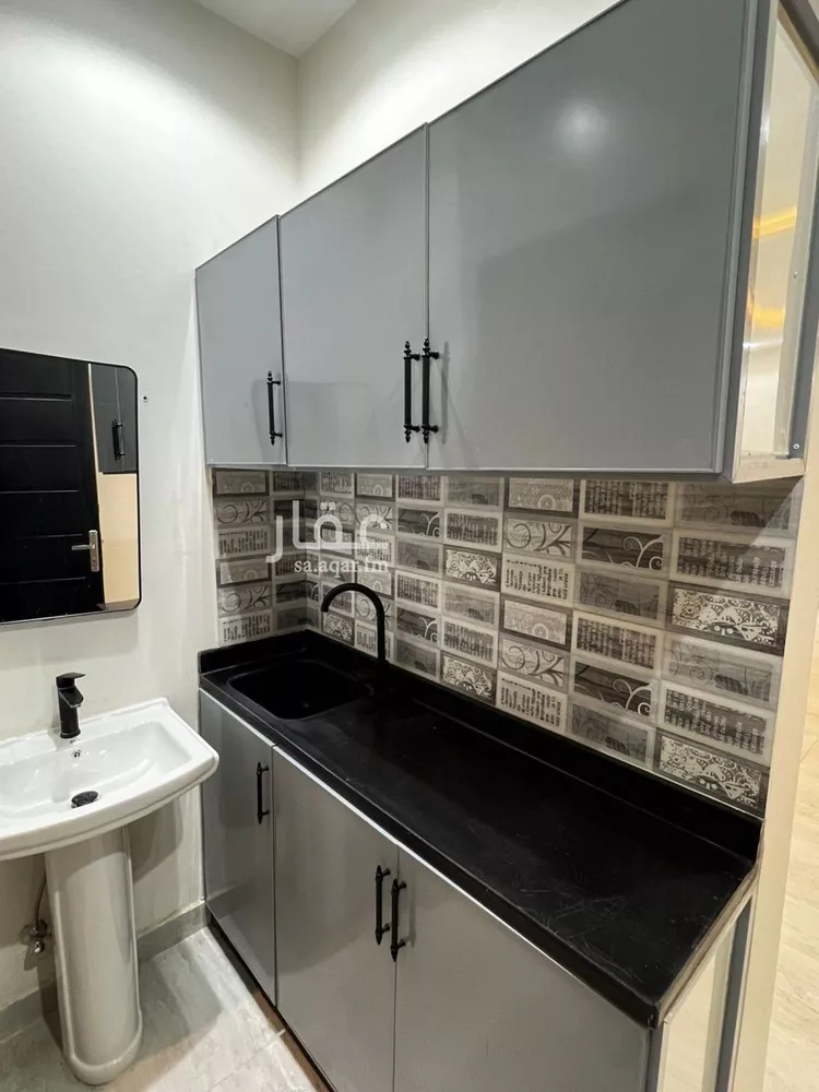 شقة للإيجار في شارع محمد بن عبدالعزيز الدغيثر, حي الملقا, مدينة الرياض, منطقة الرياض صورة 2