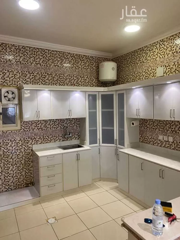 شقة للإيجار في شارع شهيد الدين ثم الوطن يحيى محمد يحيى الش, حي القيروان, مدينة الرياض, منطقة الرياض صورة 2