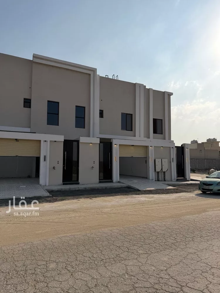 فيلا للبيع في شارع المصيف 101, حي المصيف, مدينة القطيف, المنطقة الشرقية صورة 2