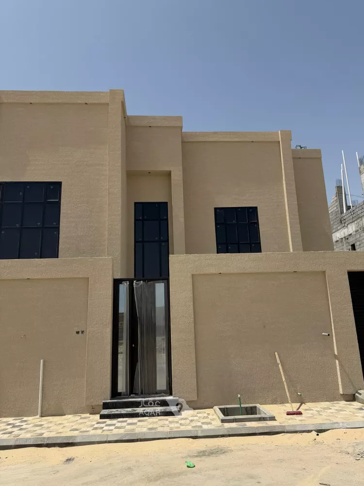 Villa for Sale in Safwa Ad Duraydi