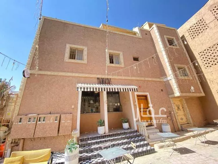 عمارة للبيع في شارع ابي حبيب الانصاري, حي الفيصلية, مدينة الدرعية, منطقة الرياض