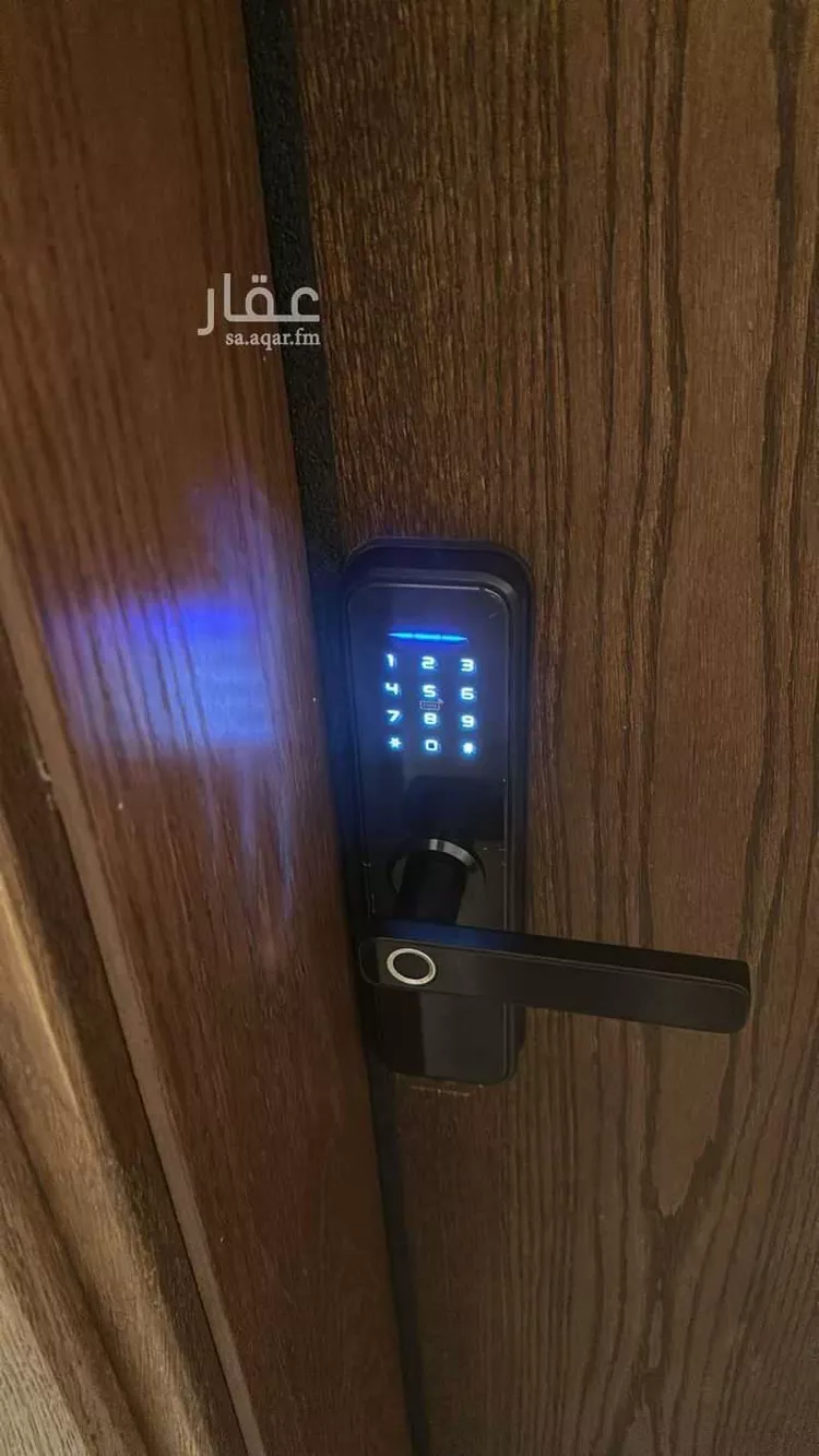 شقة للإيجار في شارع الامام سعود بن فيصل, حي الملقا, مدينة الرياض, منطقة الرياض صورة 3