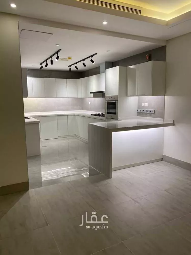 شقة للإيجار في شارع الامام سعود بن فيصل, حي الملقا, مدينة الرياض, منطقة الرياض صورة 5