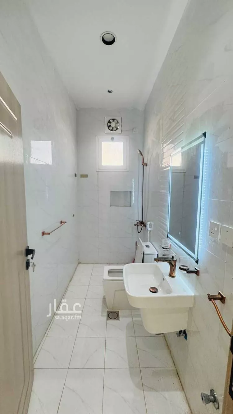 شقة للإيجار في شارع ريحانة الزبيدية, حي الفلاح, مدينة جدة, منطقة مكة المكرمة 15
