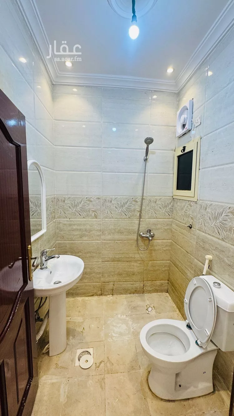 شقة للإيجار في شارع ابي الوليد بن رشيد, حي الريان, مدينة جدة, منطقة مكة المكرمة صورة 3