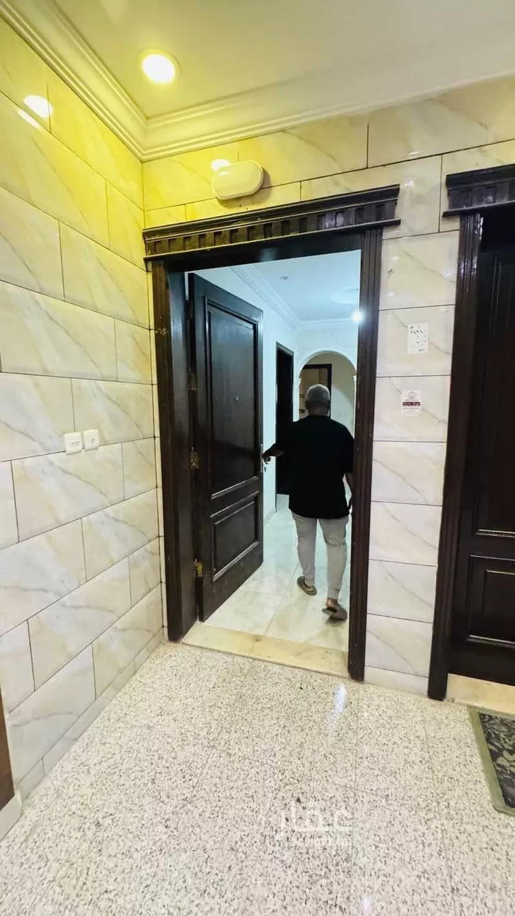 شقة للإيجار في شارع ابي الوليد بن رشيد, حي الريان, مدينة جدة, منطقة مكة المكرمة صورة 2