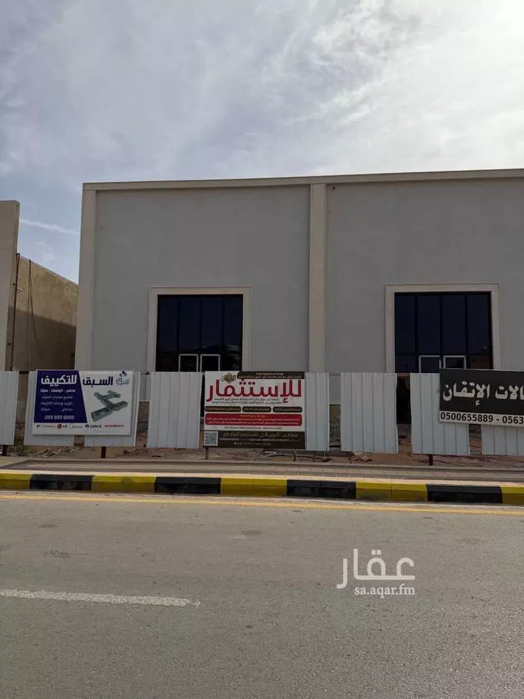 محل للإيجار في شارع عبدالله علي النعيم, حي المنار, مدينة عنيزة, منطقة القصيم