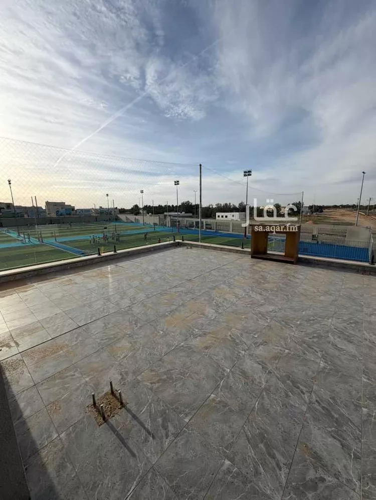 محل للإيجار في شارع أبي بكر الصديق, حي المصيف, مدينة عنيزة, منطقة القصيم صورة 3