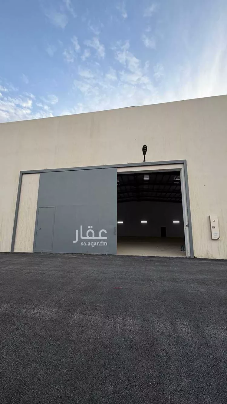 Warehouse for Rent in Unayzah Warehouses Area صورة 5