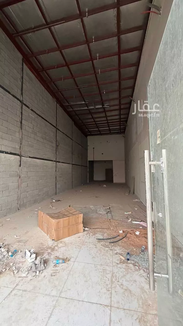 محل للإيجار في شارع عمر بن الخطاب, حي المعالي, مدينة عنيزة, منطقة القصيم صورة 3