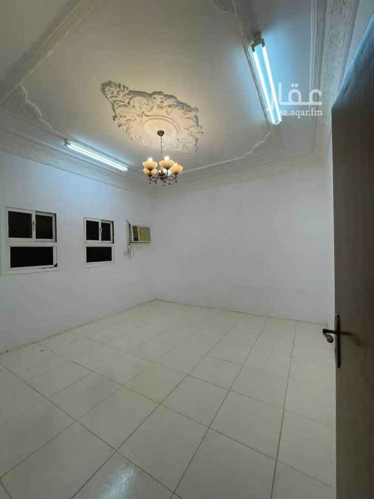شقة للإيجار في شارع عبدالله بن العباس, حي الأشرفية, مدينة عنيزه, منطقة القصيم صورة 5