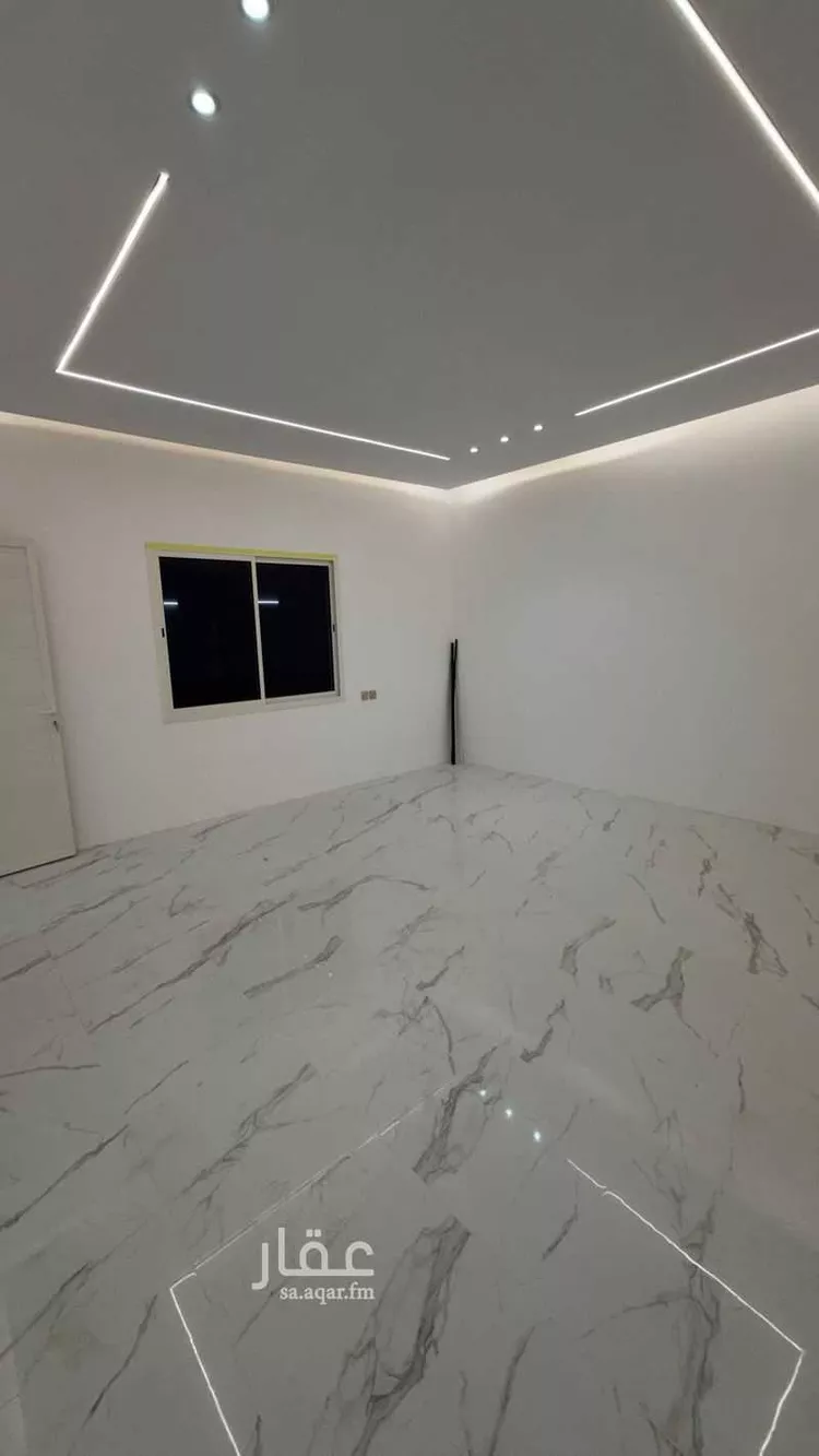 Warehouse for Rent in Unayzah Warehouses Area صورة 4