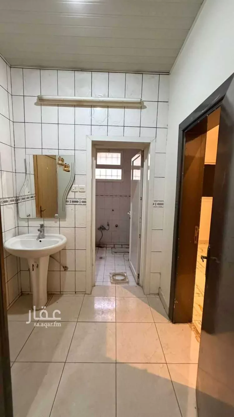 شقة للإيجار في شارع الملك سعود بن عبدالعزيز, حي الأشرفية, مدينة عنيزة, منطقة القصيم صورة 4