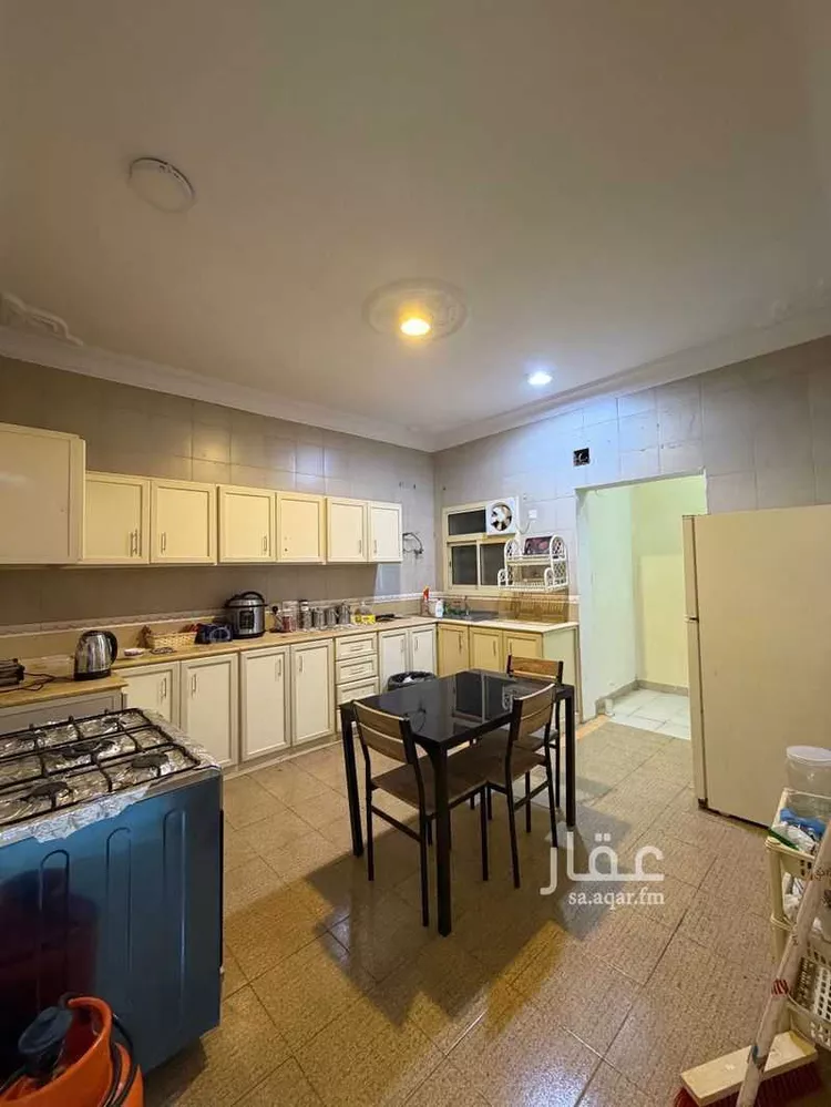 فيلا للإيجار في شارع فرعي, حي الأشرفية, مدينة عنيزة, منطقة القصيم صورة 4