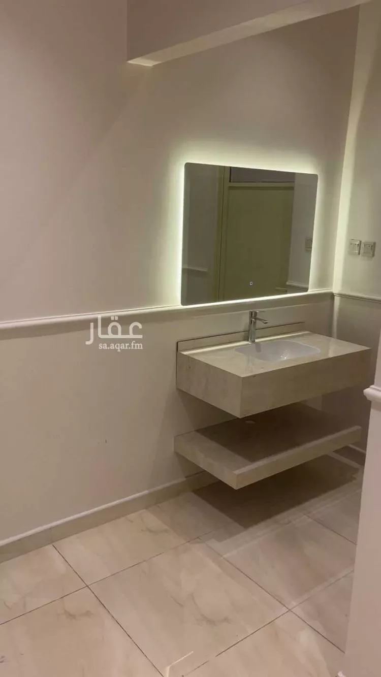 شقة للإيجار في شارع شهاب بن زهير ، حي الشاطئ الشرقي ، الدمام ، الدمام