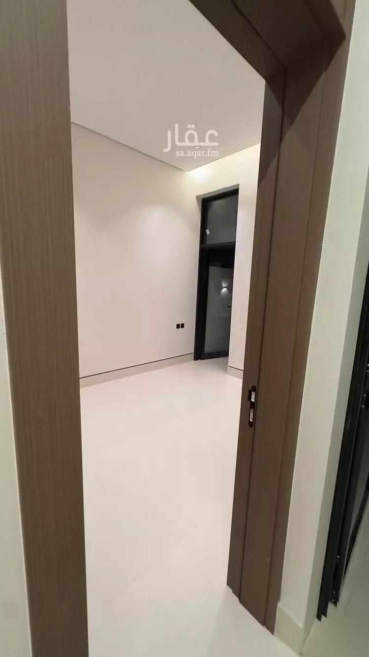 دور للبيع في شارع حسين الجزيري, حي المصيف, مدينة الرياض, منطقة الرياض 7