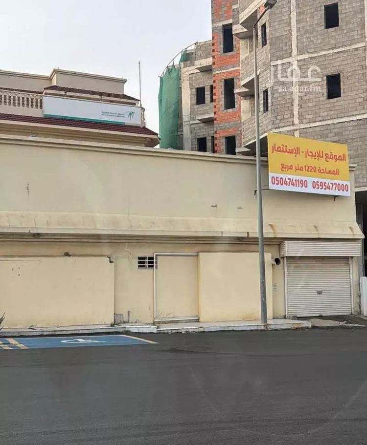 عمارة للإيجار في شارع شارع جبال البرانس, حي الوصايف, مدينة أبها, منطقة عسير صورة 2