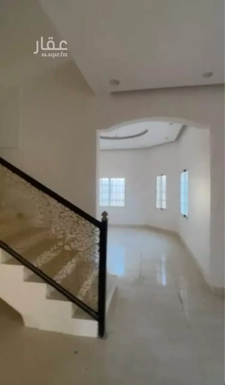 فيلا للبيع في شارع ابي السعود الحسيني, حي الزهور, مدينة سكاكا, منطقة الجوف صورة 5