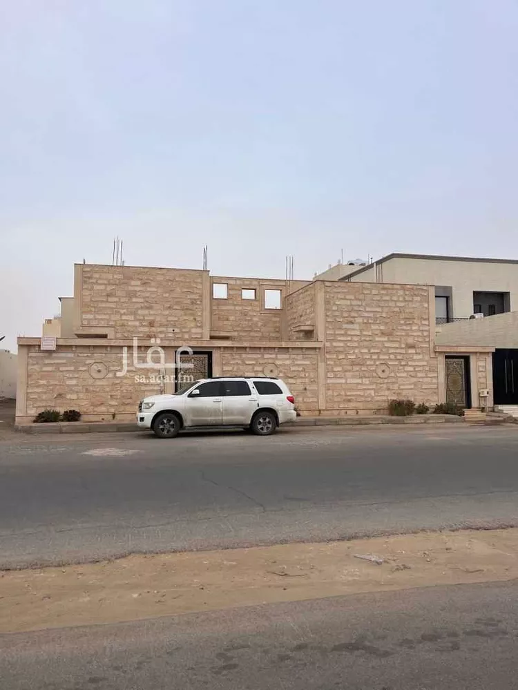 عمارة للبيع في حي المروج, مدينة سكاكا, منطقة الجوف صورة 2