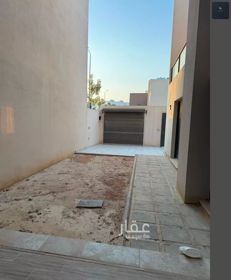 فيلا للإيجار في شارع حارثة بن وهب الخزاعي, حي مطار الملك خالد الدولي, مدينة الرياض, منطقة الرياض 25