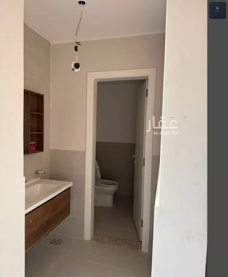 فيلا للإيجار في شارع حارثة بن وهب الخزاعي, حي مطار الملك خالد الدولي, مدينة الرياض, منطقة الرياض 26