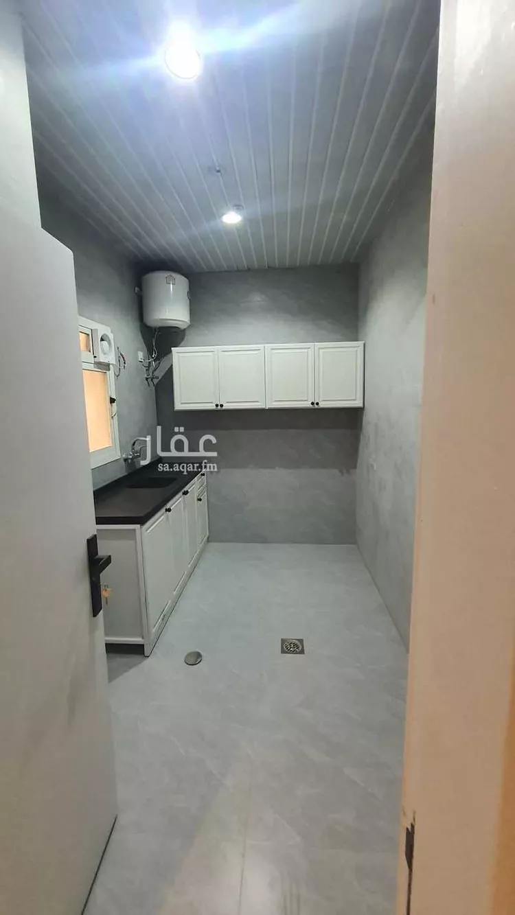 عمارة للإيجار في شارع طريق الملك فهد الفرعي, حي النموذجية, مدينة الرياض, منطقة الرياض صورة 4