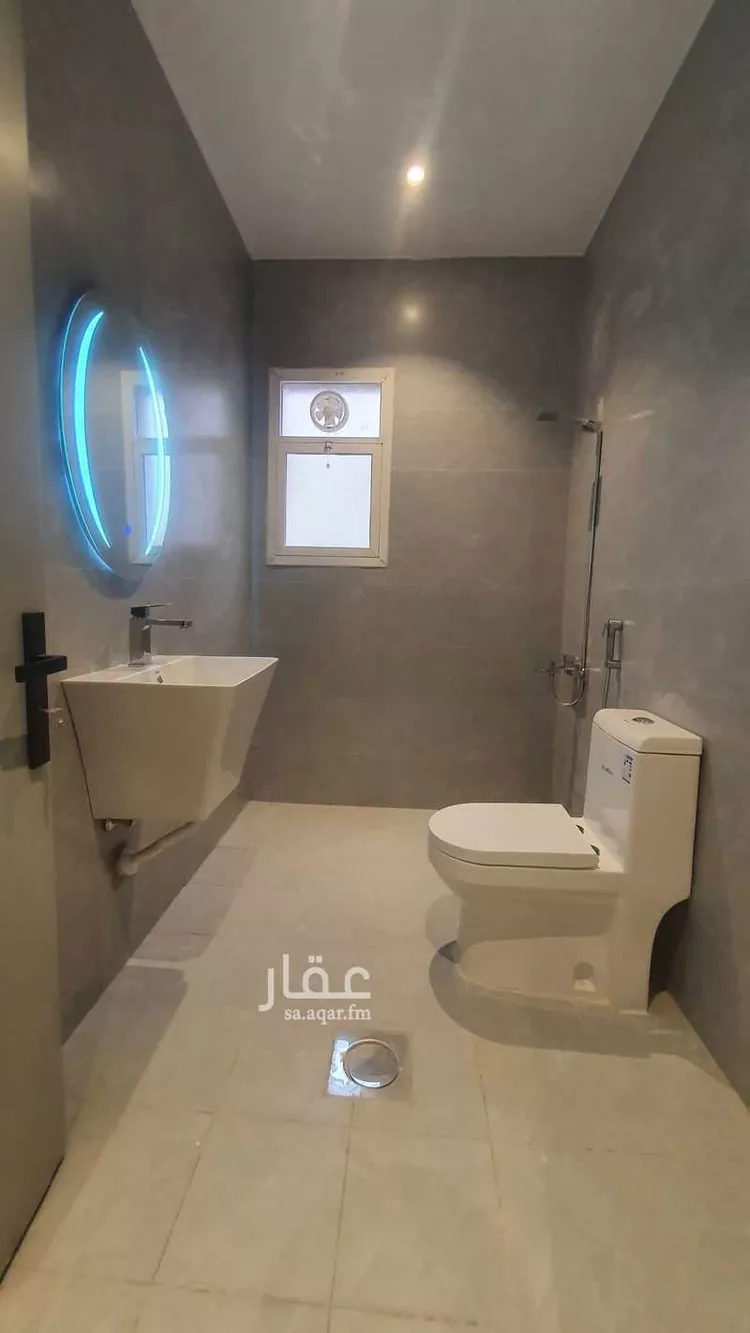 شقة للإيجار في شارع مكة المكرمة, حي الوزارات, مدينة الرياض, منطقة الرياض 6