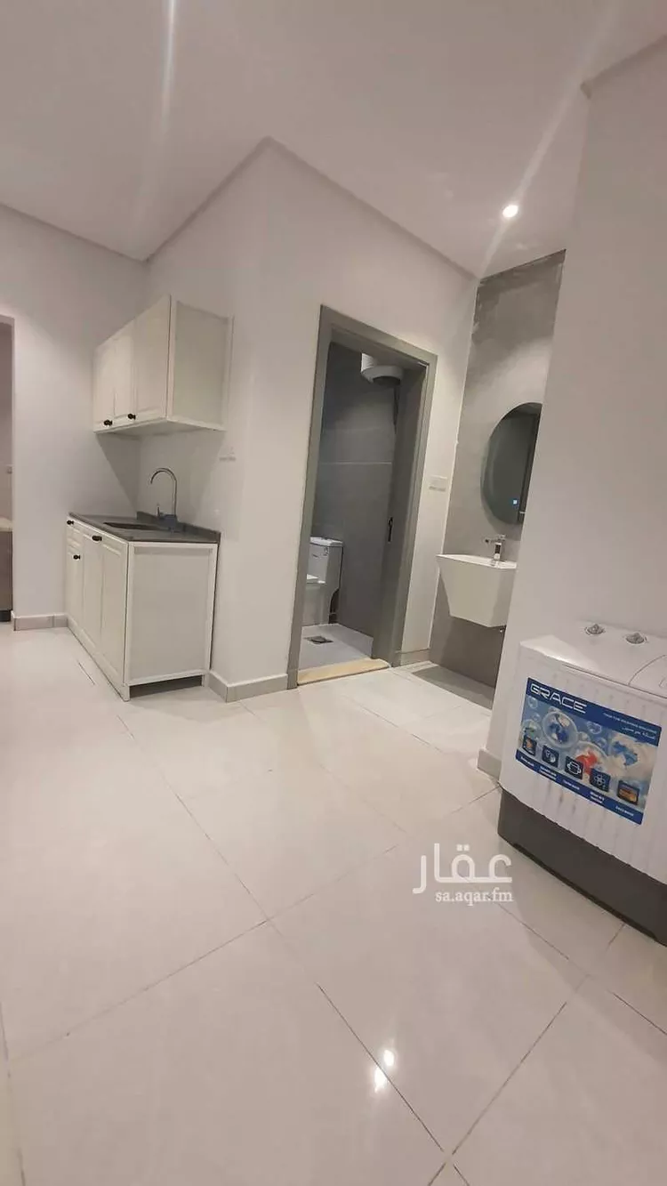 شقة للإيجار في شارع مكة المكرمة, حي الوزارات, مدينة الرياض, منطقة الرياض صورة 4
