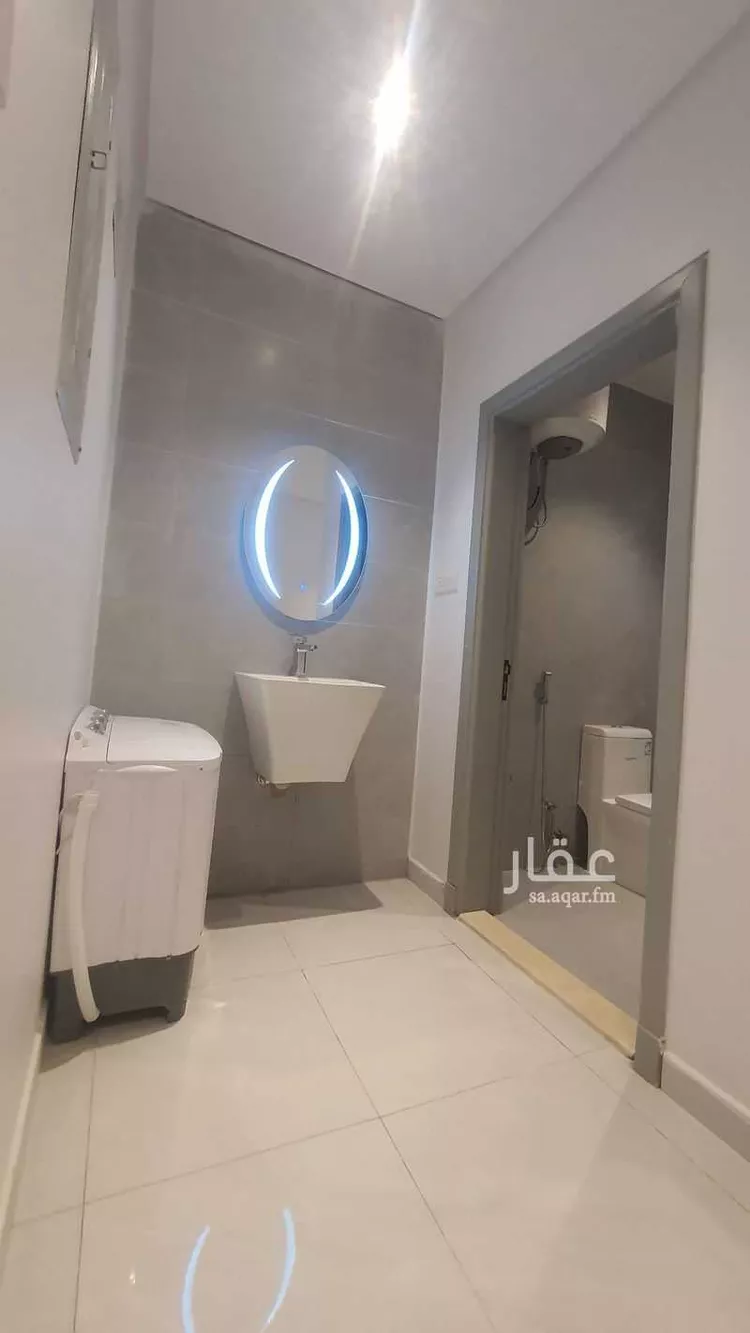شقة للإيجار في شارع مكة المكرمة, حي الوزارات, مدينة الرياض, منطقة الرياض صورة 5