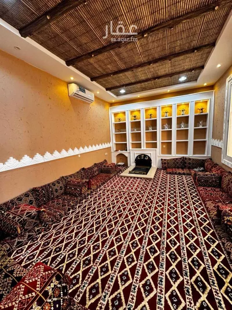 فيلا للإيجار في شارع الشهداء ، حي الحزم ، بريدة ، بريدة صورة 3