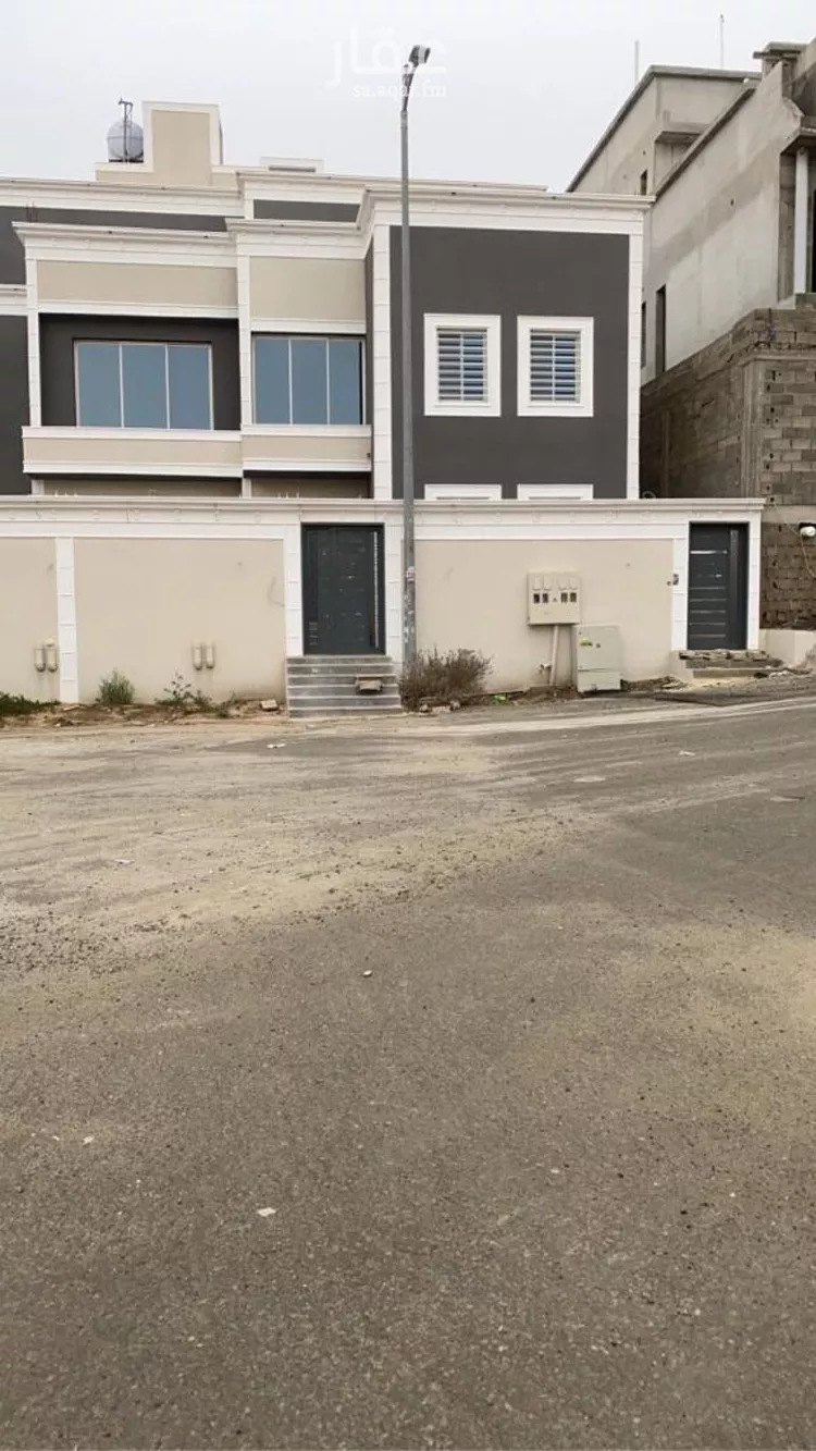 فيلا للبيع في شارع عبدالرحمن العمادي, حي نشوان, مدينة خميس مشيط, منطقة عسير صورة 3