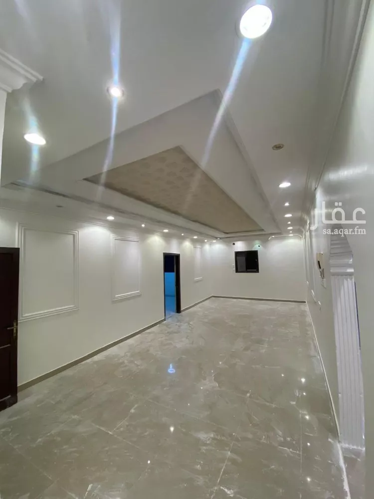 فيلا للبيع في شارع الدفاع, حي إشبيلية, مدينة الرياض, منطقة الرياض 9