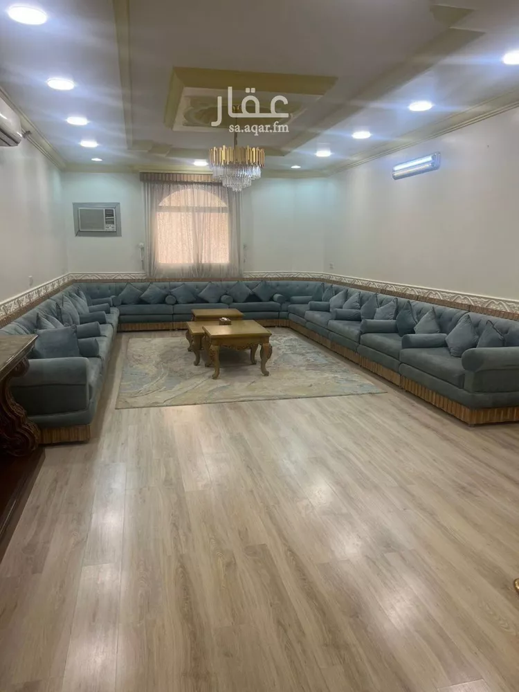 فيلا للبيع في شارع المدينه المنوره, حي العاصمة, مدينة امارة منطقة الرياض - الدرعيه, منطقة الرياض صورة 4