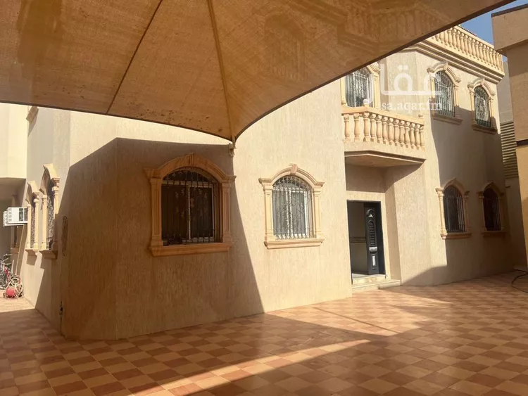 فيلا للبيع في شارع المدينه المنوره, حي العاصمة, مدينة امارة منطقة الرياض - الدرعيه, منطقة الرياض صورة 5