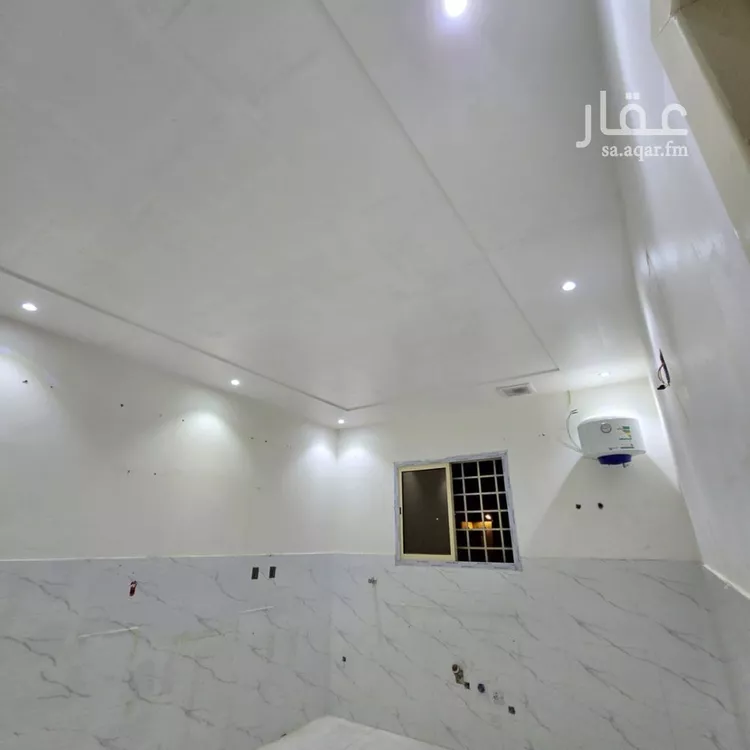 فيلا للبيع في شارع ابن أبي جرادة, حي المهدية, مدينة الرياض, منطقة الرياض 8