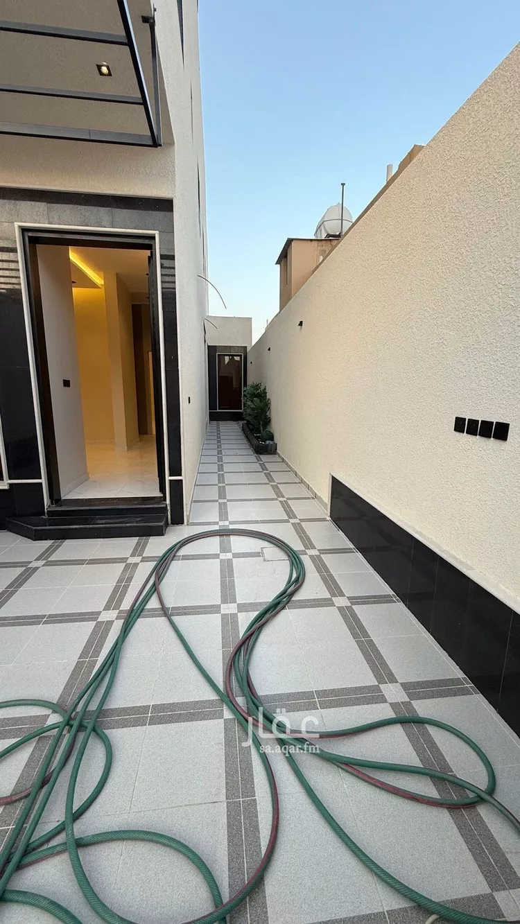 دور للبيع في شارع يزيد بن ابي سفيان, حي نوارة, مدينة المزاحمية, منطقة الرياض صورة 4