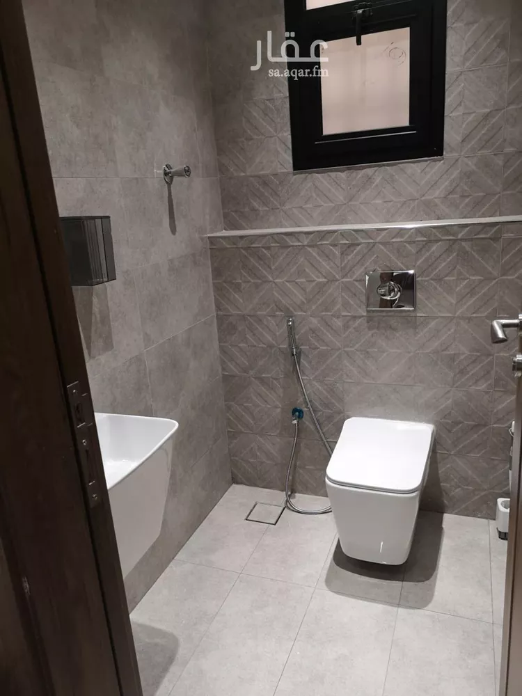 فيلا للبيع في شارع السر, حي العريجاء الأوسط, مدينة الرياض, منطقة الرياض صورة 3