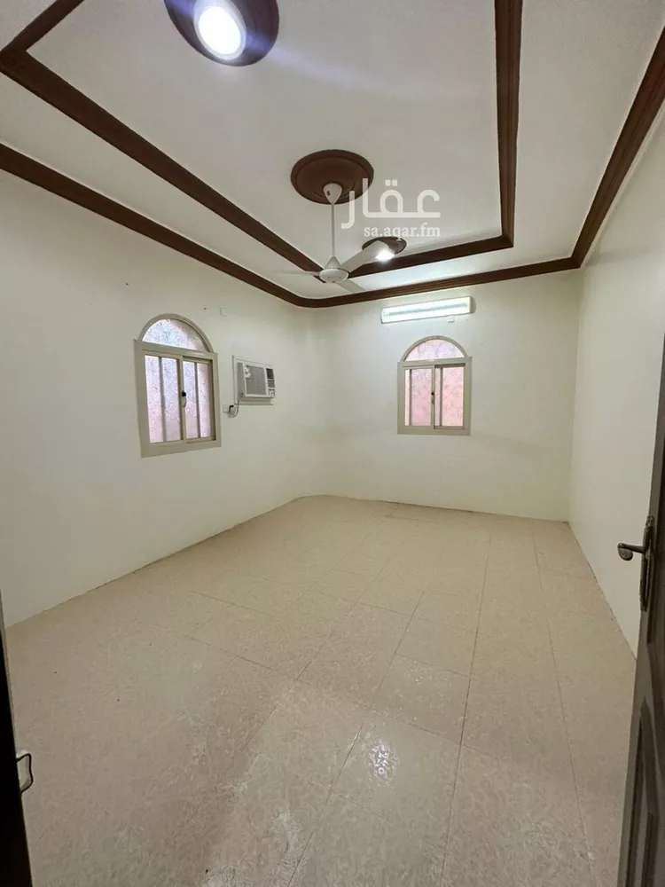 عمارة للبيع في شارع رزين ابن مالك ابن سلمة, حي السلامة, مدينة محائل, منطقة عسير 22