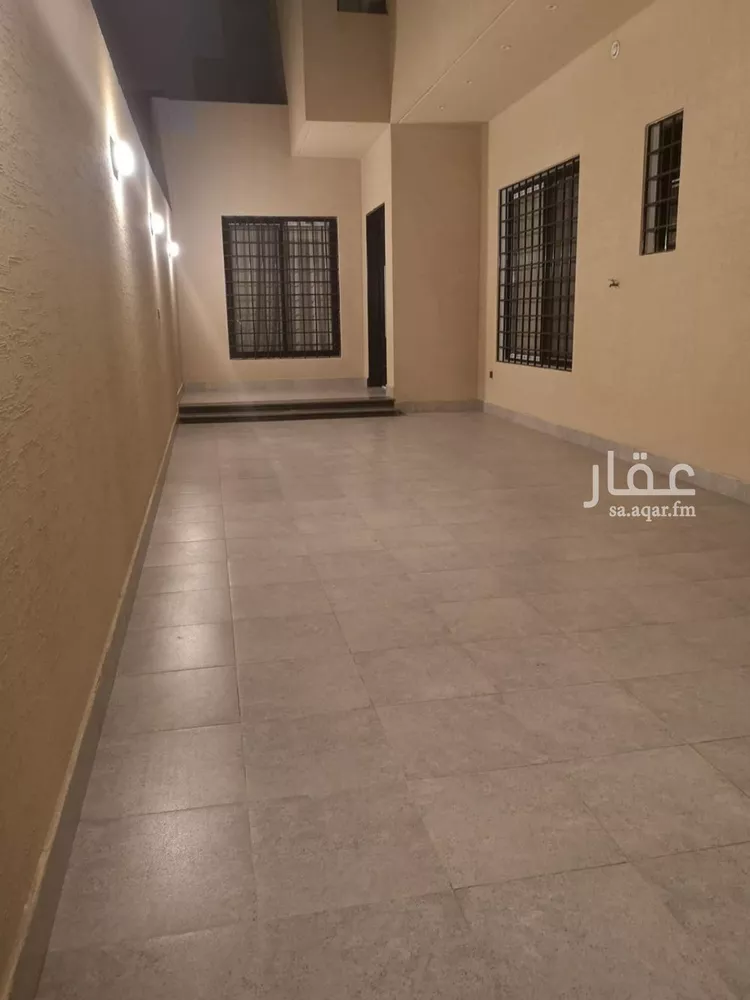 فيلا للبيع في شارع السر, حي العريجاء الأوسط, مدينة الرياض, منطقة الرياض