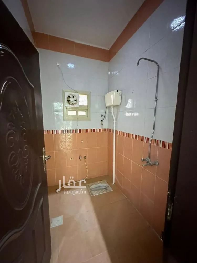 عمارة للبيع في شارع رزين ابن مالك ابن سلمة, حي السلامة, مدينة محائل, منطقة عسير 23