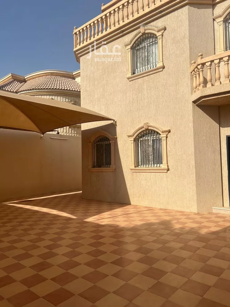 فيلا للبيع في شارع المدينه المنوره, حي العاصمة, مدينة امارة منطقة الرياض - الدرعيه, منطقة الرياض صورة 3
