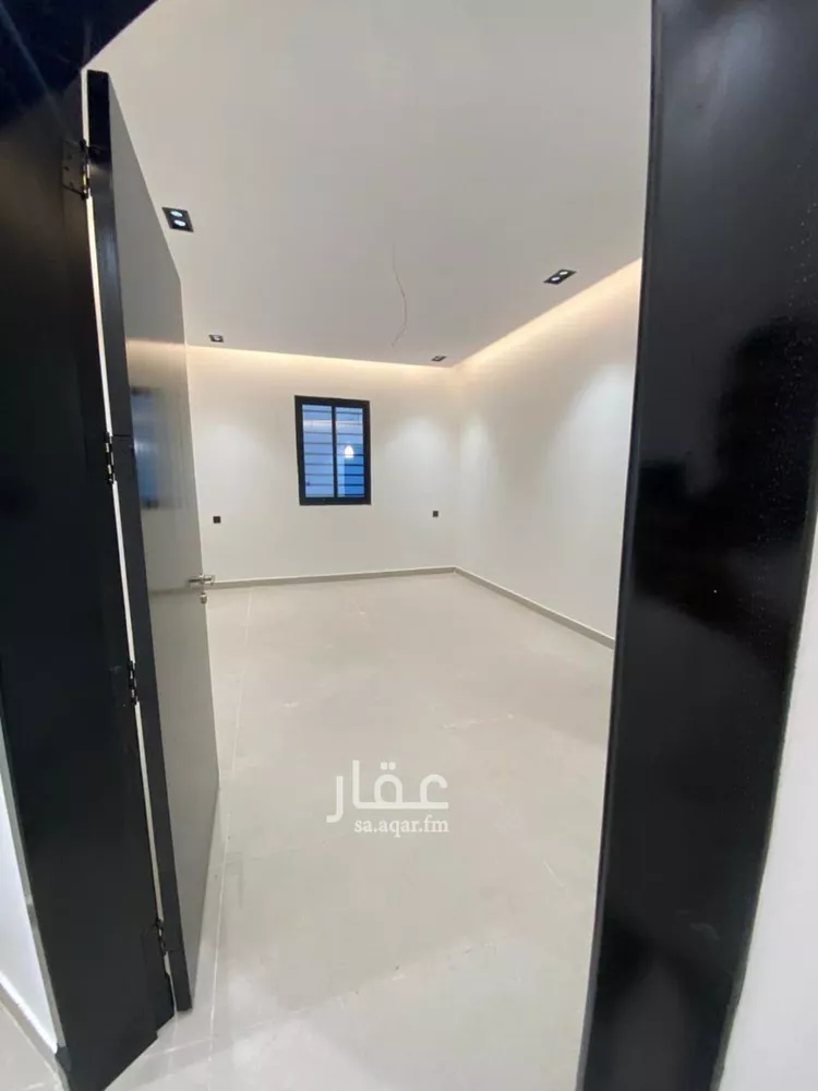 دور للبيع في شارع عبدالرحمن الزواوي, حي الزهور, مدينة أبها, منطقة عسير 11
