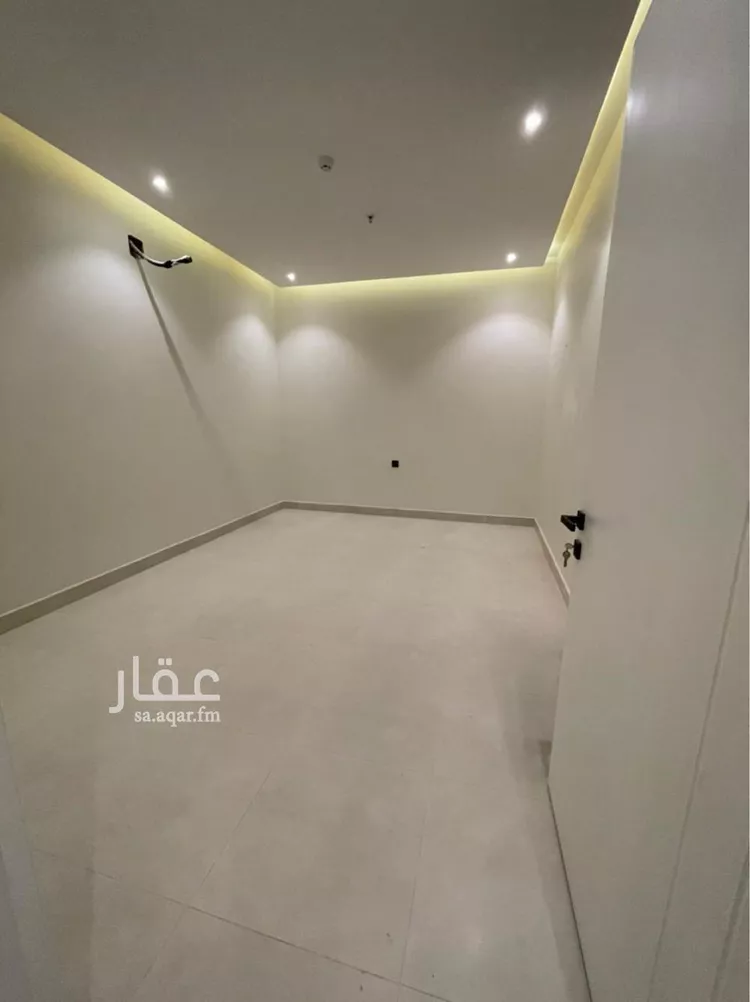 شقة للبيع في شارع البجادية, حي غرناطة, مدينة الرياض, منطقة الرياض 7