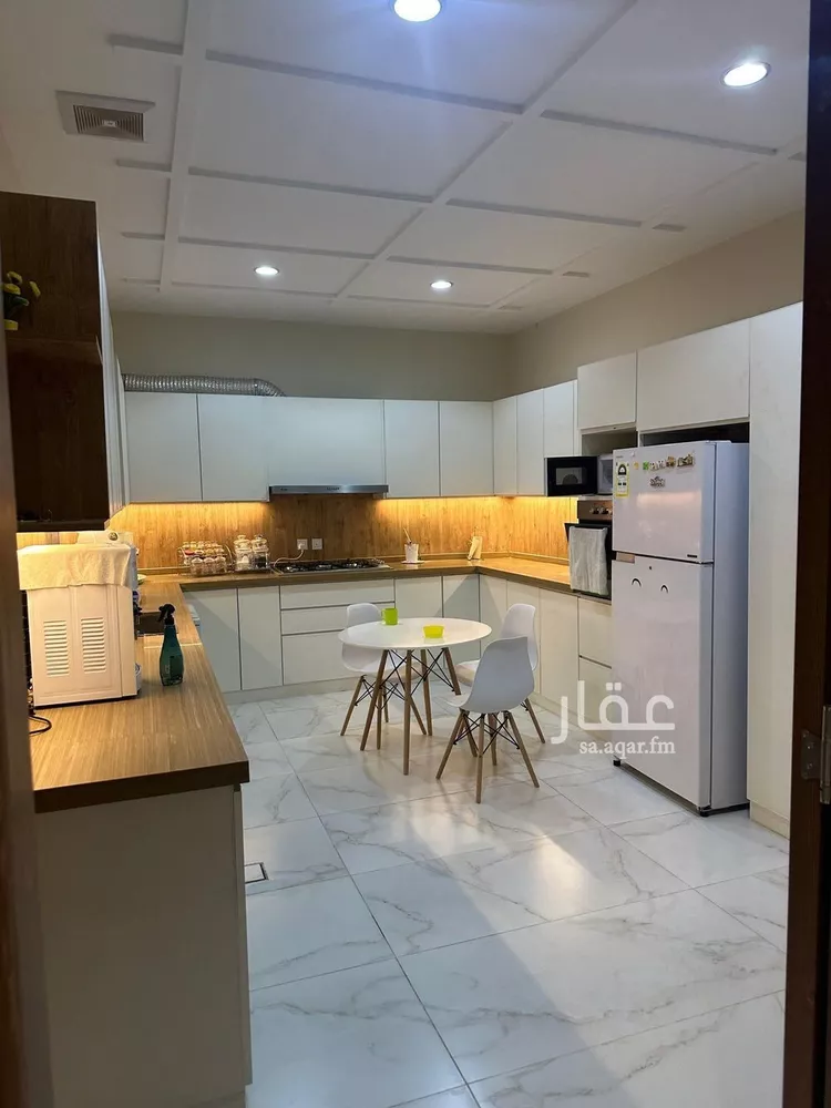 شقة للبيع في شارع النفيضة, حي الأخضر, مدينة تبوك, منطقة تبوك صورة 5