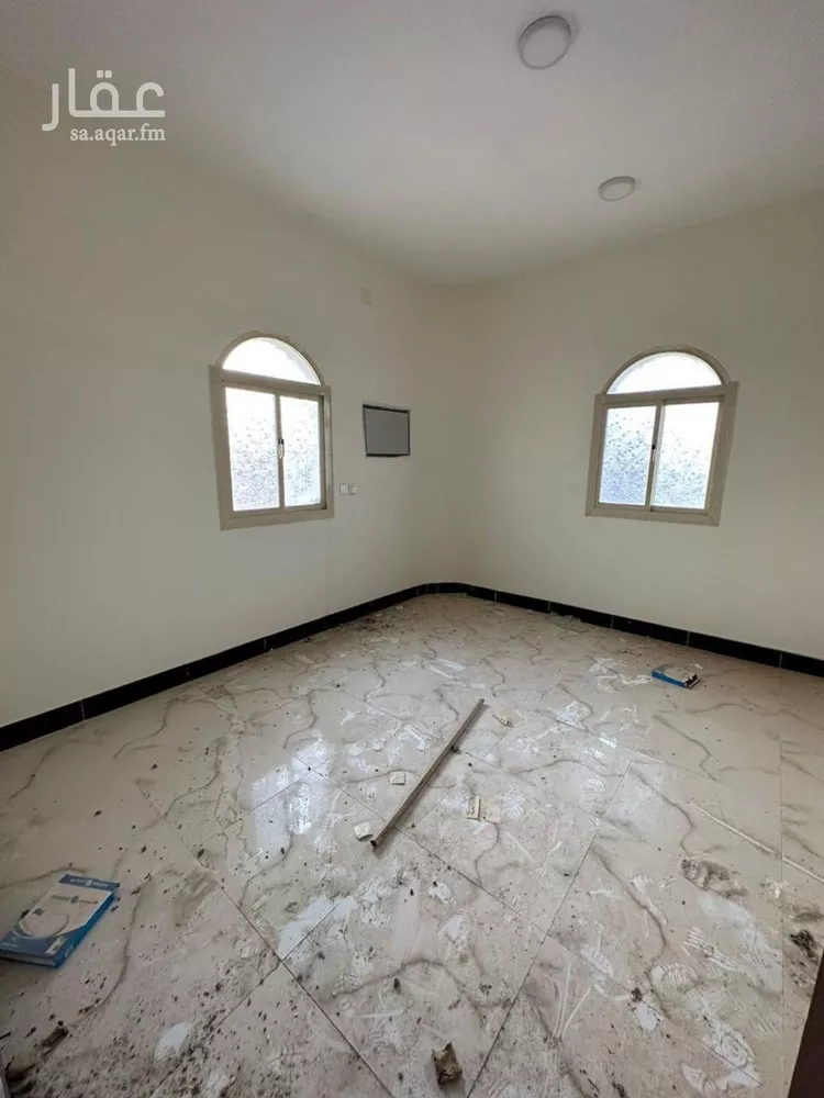 عمارة للبيع في شارع رزين ابن مالك ابن سلمة, حي السلامة, مدينة محائل, منطقة عسير 8