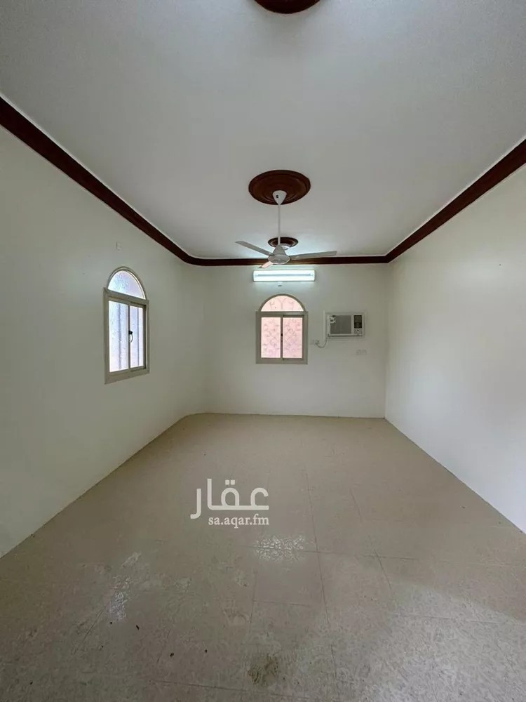 عمارة للبيع في شارع رزين ابن مالك ابن سلمة, حي السلامة, مدينة محائل, منطقة عسير 19