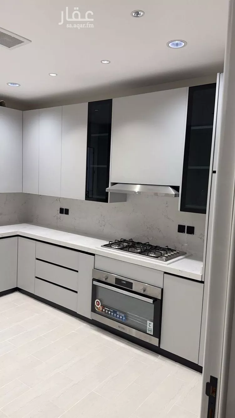 فيلا للبيع في حي القافلة, مدينة خميس مشيط, منطقة عسير صورة 4