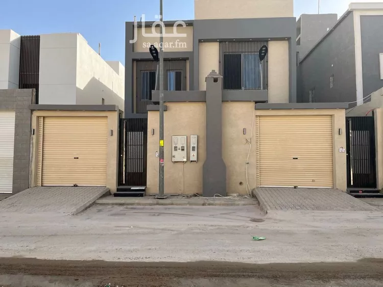 دور للبيع في شارع عاقل بن حبيب, حي عكاظ, مدينة الرياض, منطقة الرياض 1 صورة